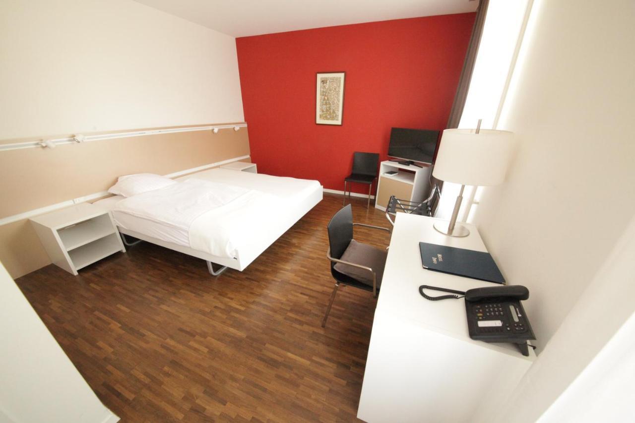 Auberge De Prangins Bagian luar foto