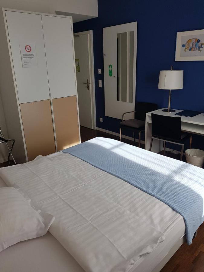 Auberge De Prangins Bagian luar foto